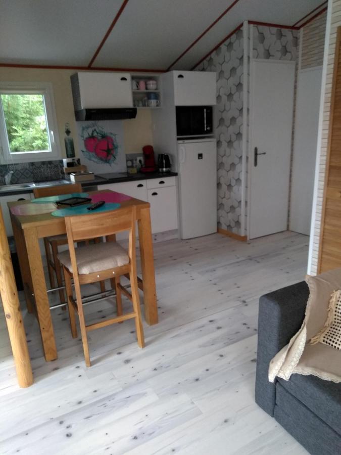 Le Haut Village Chambre D'Hotes Mobi-Loft Cosy Sauna ,Douche ,Chromotherapie アレスト エクステリア 写真